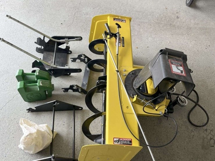 2021-john-deere-44-image-4