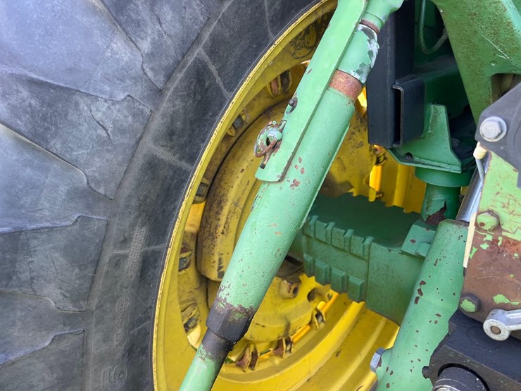 john-deere-4840-image-27