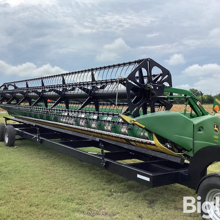 JOHN DEERE 630F