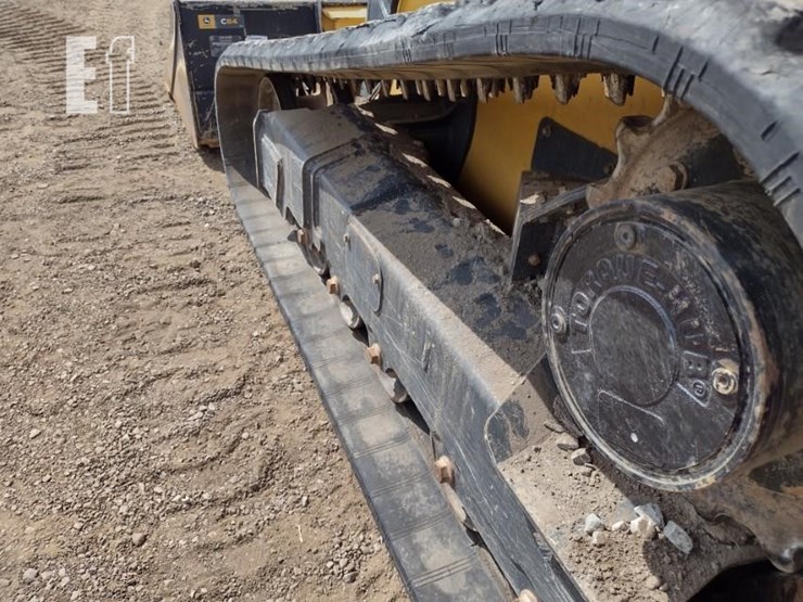 2022-deere-333g-image-22
