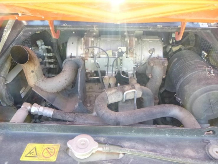 2020-kubota-svl75-2-image-25