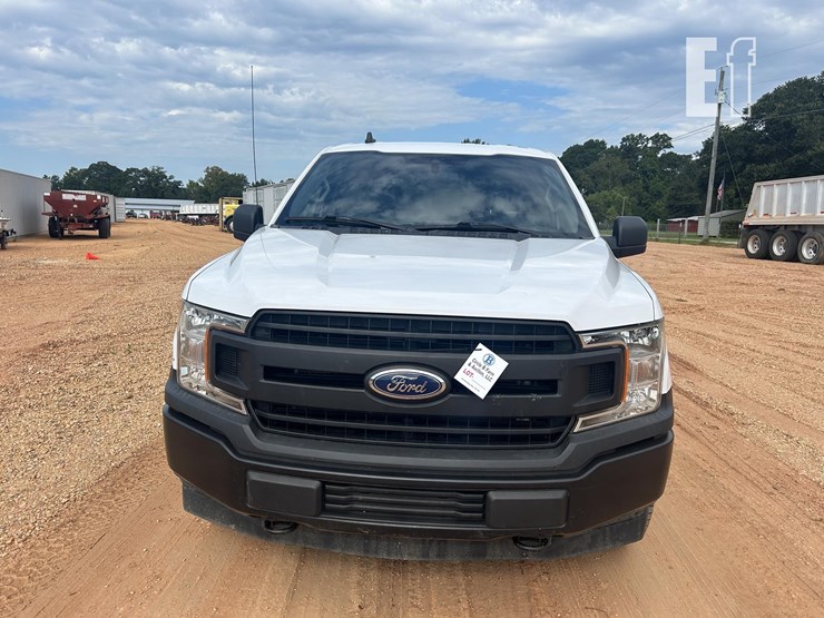 2020-ford-f150-image-8