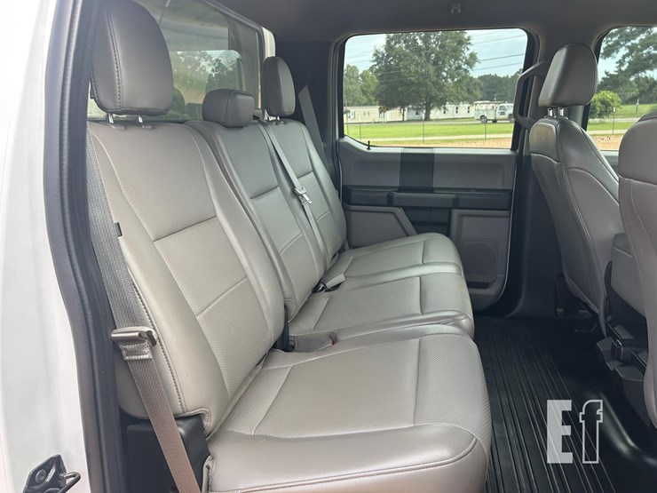2020-ford-f150-image-37
