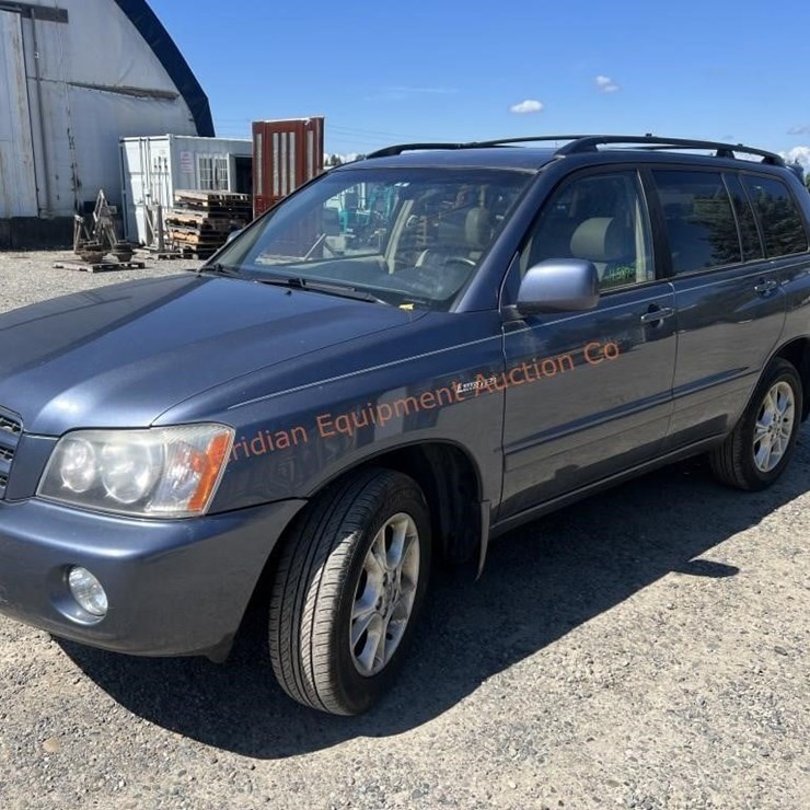 2003 TOYOTA HIGHLANDER