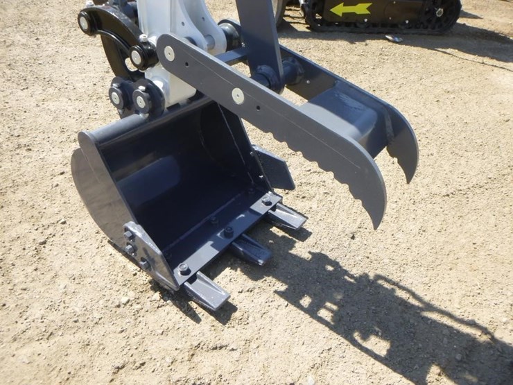 bttl-et12m-6-hydraulic-excavator-image-9