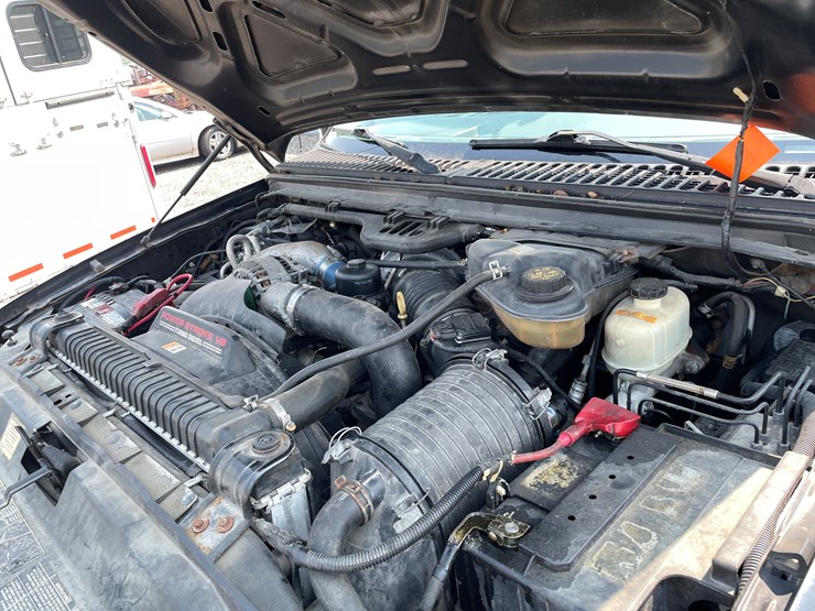 2007-ford-f550-image-38