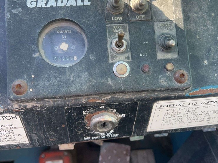 gradall-544d-10-image-12