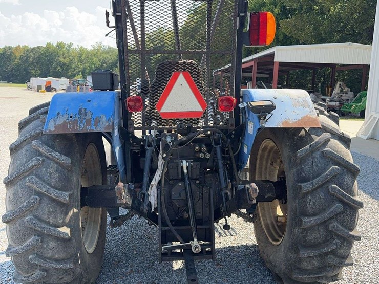 new-holland-tl80a-image-4