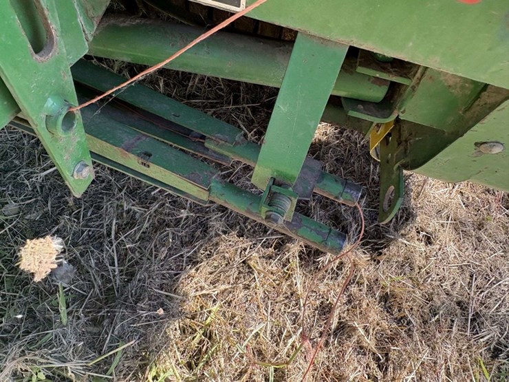 john-deere-435-image-11