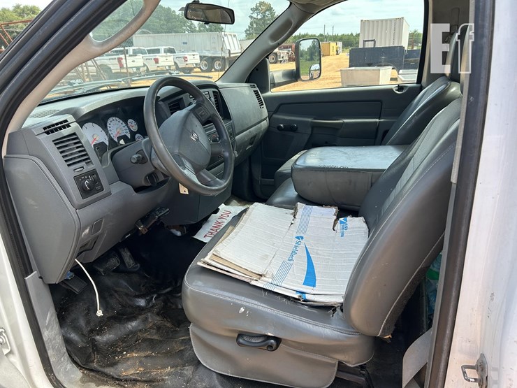 2007-dodge-ram-3500-image-8