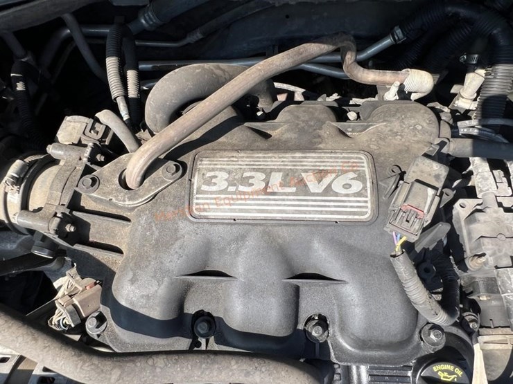2010-dodge-grand-caravan-se-image-29
