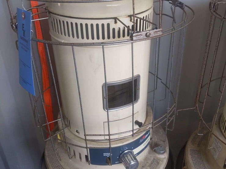 qty-4-kerosene-heaters-image-2
