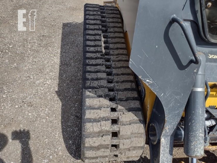 2022-deere-333g-image-34