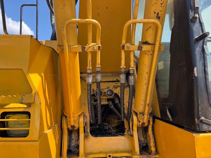 2005-caterpillar-321c-lcr-image-19
