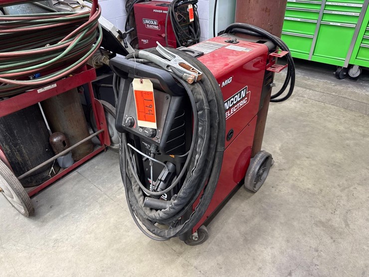 lincoln-electric-power-mig-260-welder-image-1
