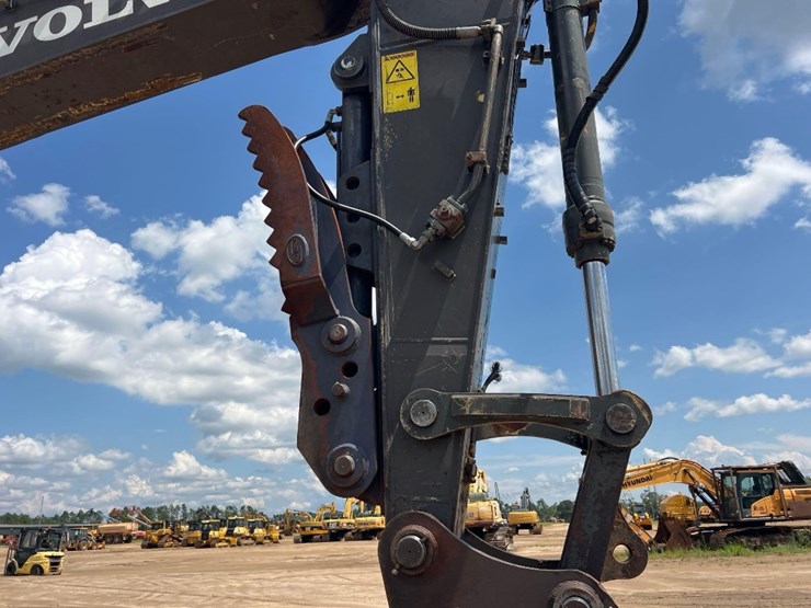 2016-volvo-ec380el-image-11