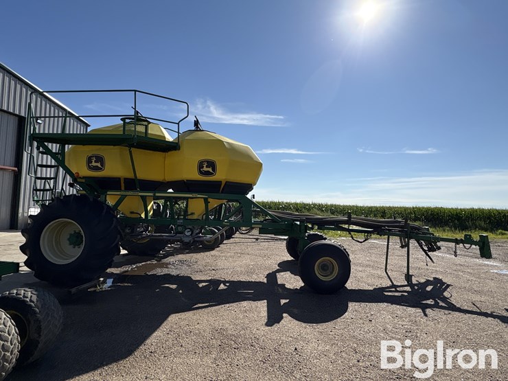 2009-john-deere-1910-image-4