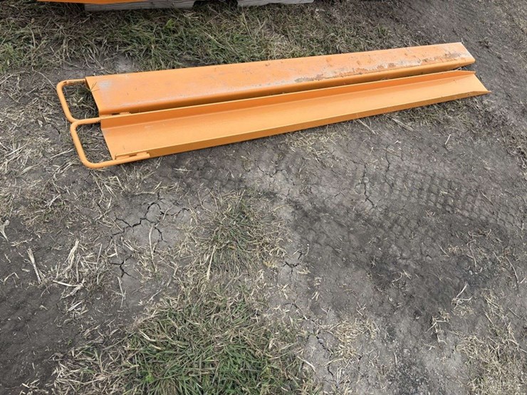 pair-of-pallet-forks-extensions,-7’,-6”-wide-image-2