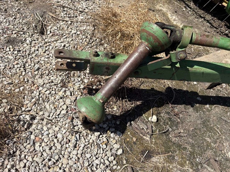 john-deere-24t-image-6