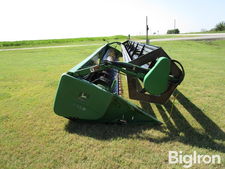 2001-john-deere-930r-image-4
