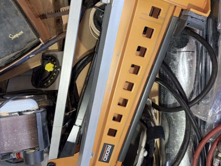pallet-of:-stove-piping,-ridgid-table,-brushes,-foam-pipe-insulation ,-buying-all-for-one-money-image-3