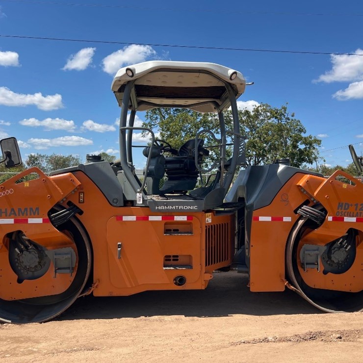 HAMM HD+120I DOUBLE DRUM ROLLER