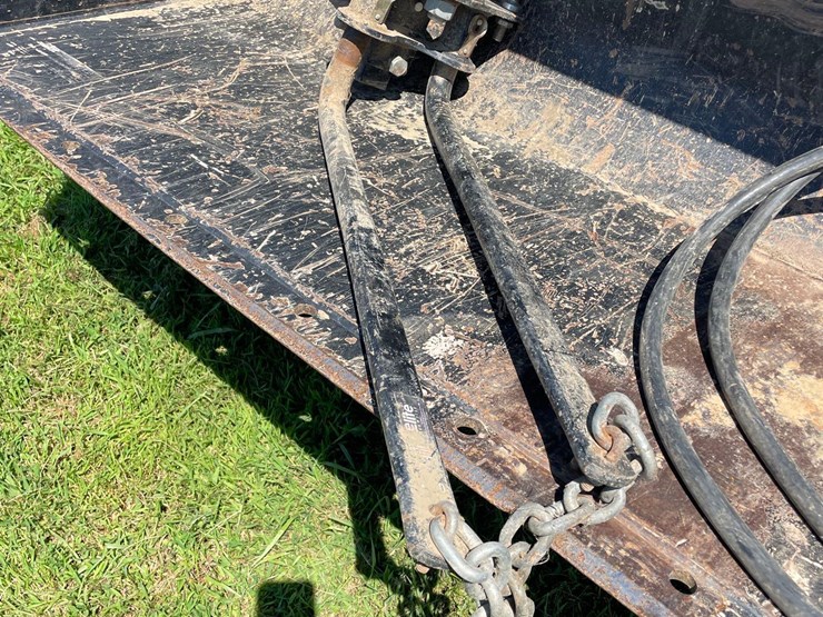 pickup-hitch-with-sway-bars-image-2