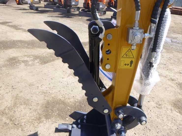 2025-sdlanch-sdl18p-hydraulic-excavator-image-12
