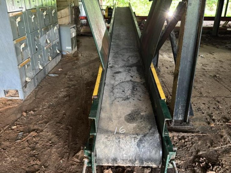 #126-•-inclined-belt-conveyor-image-1