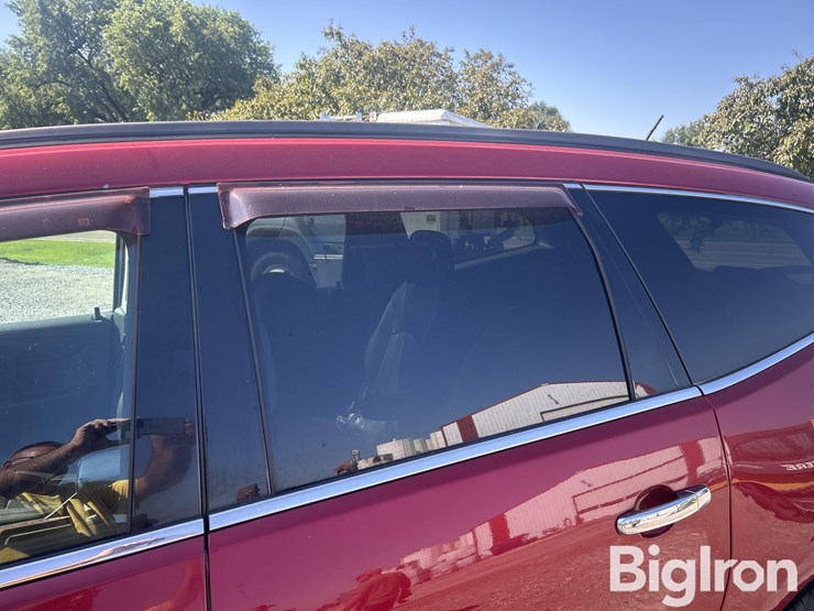 2013-chevrolet-traverse-ltz-image-10