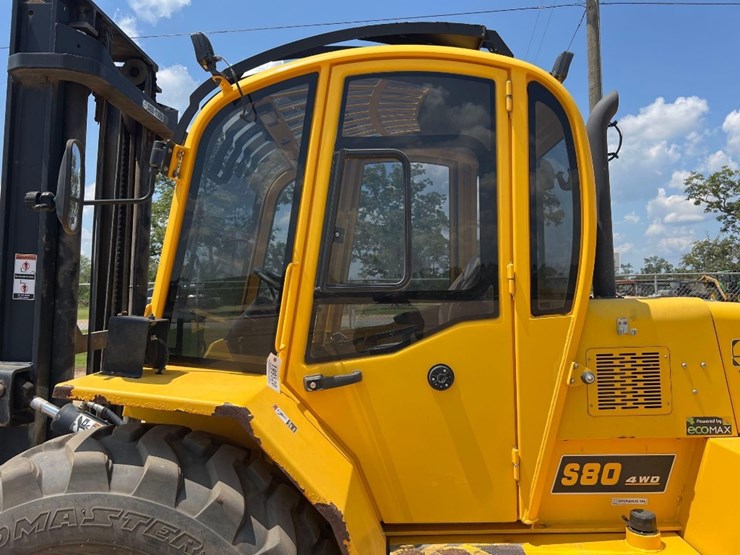 sellick-s80t4e-4ps-rough-terrain-forklift-image-11
