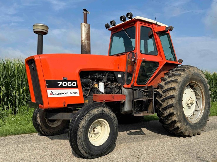 1980-allis-chalmers-7060-image-7