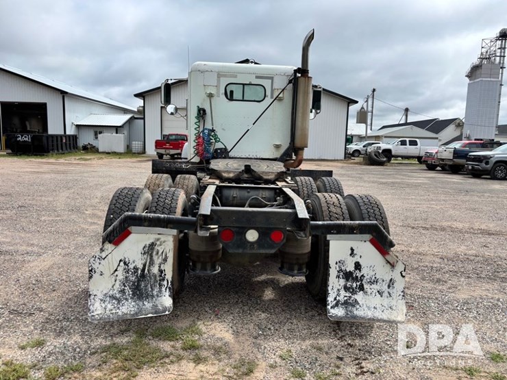 1999-freightliner-truck-(dr12135-unit-474)-image-9
