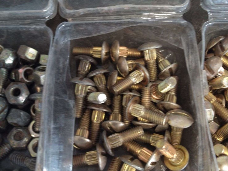 sickle-sections,-short-section-bolts-for-case-ih-soybean-head,-47-new-sections,-section-bolts-and-ne-image-5