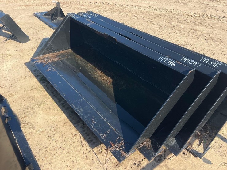unused-swict-66"-quick-attach-bucket-image-1