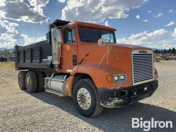 1996-freightliner-fld112-image-3