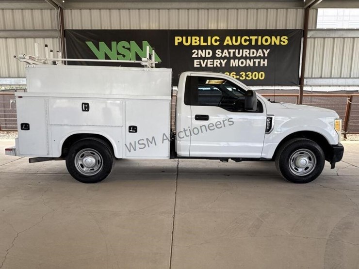 2017-ford-f250-image-1