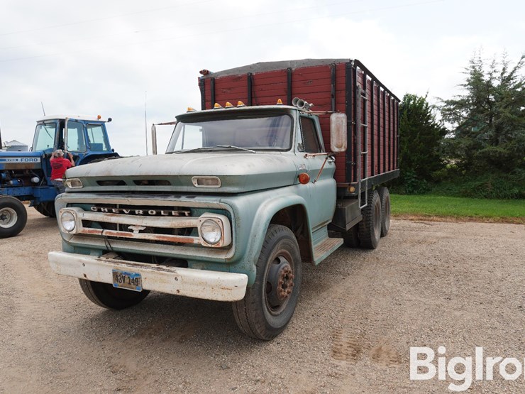 1965-chevrolet-c60-image-1