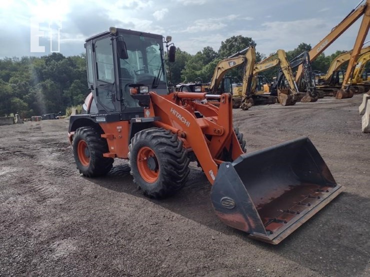 2023-hitachi-zw80-5b-image-29