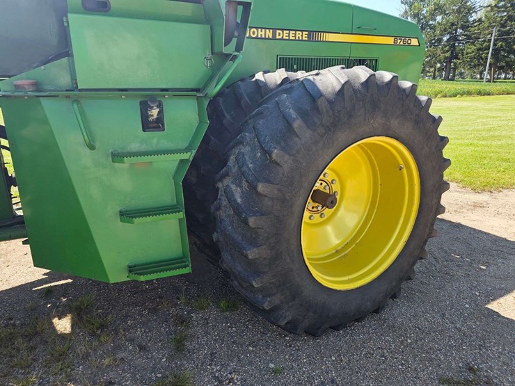 1989-john-deere-8760-image-61