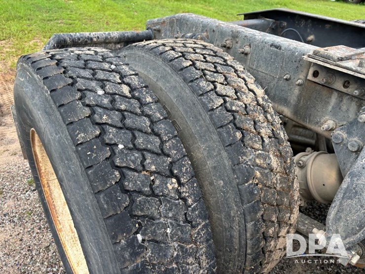 1999-freightliner-truck-(dr12135-unit-474)-image-56