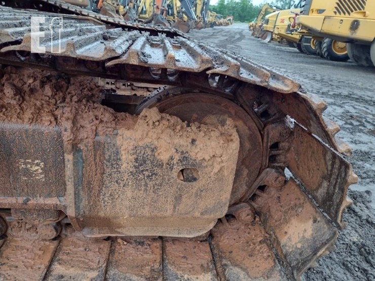 2017-komatsu-pc240-lc-11-image-27