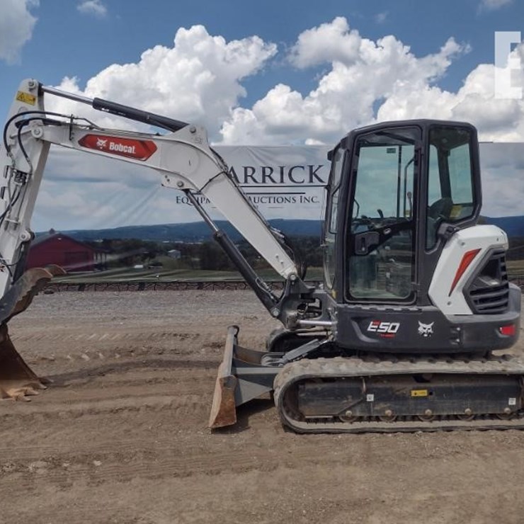 2021 BOBCAT E50M