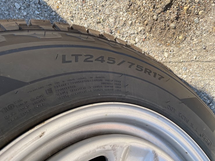 2016-ford-f250-xl-image-25