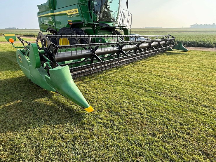 2013-john-deere-635f-image-9
