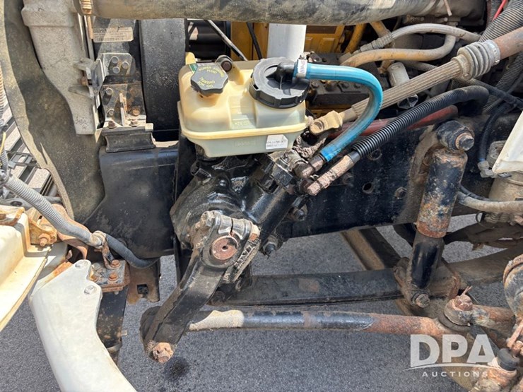 2006-freightliner-business-class-(dr12083)-image-29