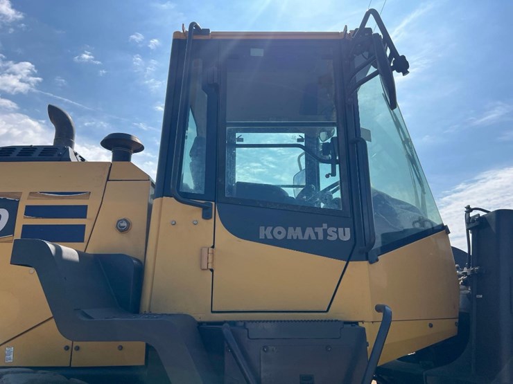 2019-komatsu-wa320-8-image-28