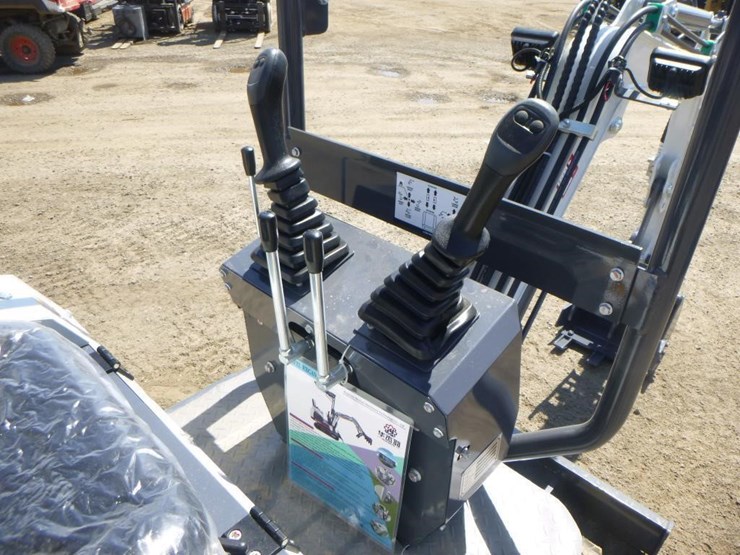 bttl-et12m-6-hydraulic-excavator-image-22