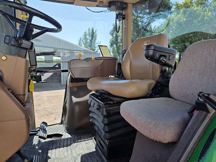 2006-john-deere-8430-image-61