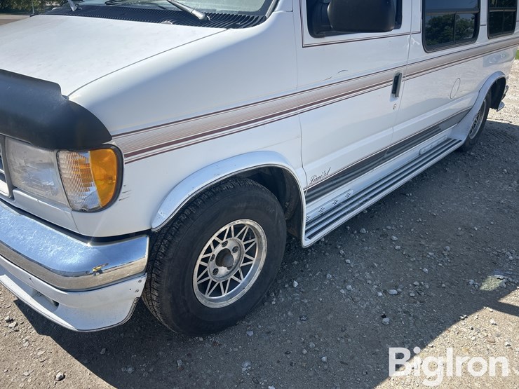 1996-ford-e150-image-14